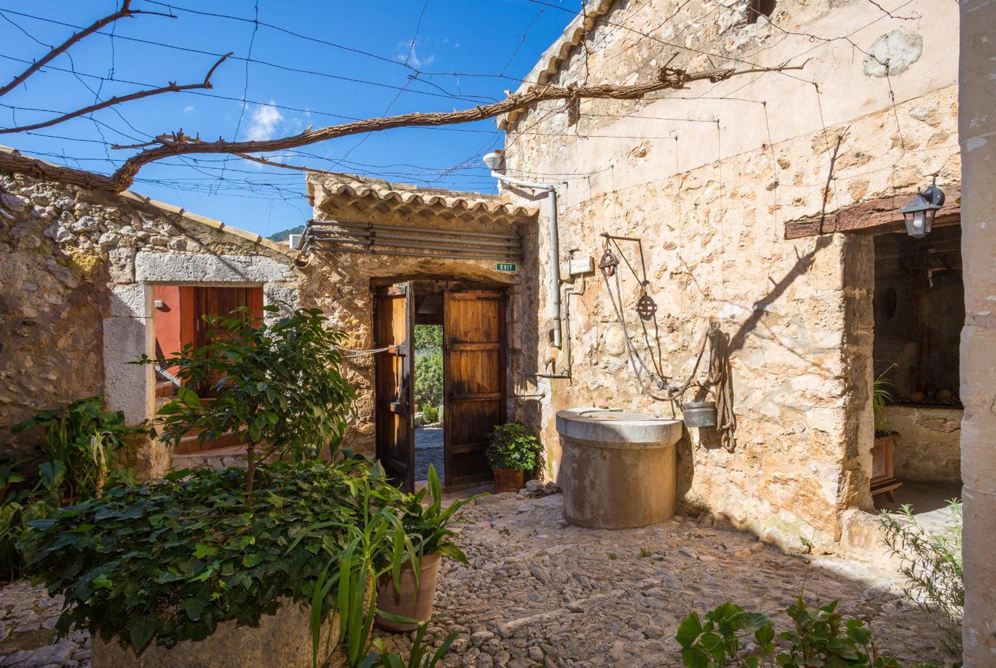Finca Es Castell Бинибона Экстерьер фото
